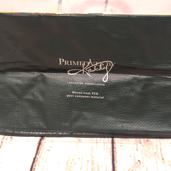 Primitives by Kathy Insulated Beach Sweet Beach Cooler Bag - Picture 5 of 6